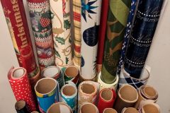 gift-wrap-organizing2-scaled